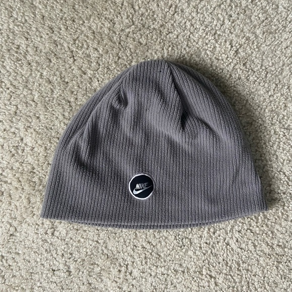 vintage nike beanie - Picture 1 of 3